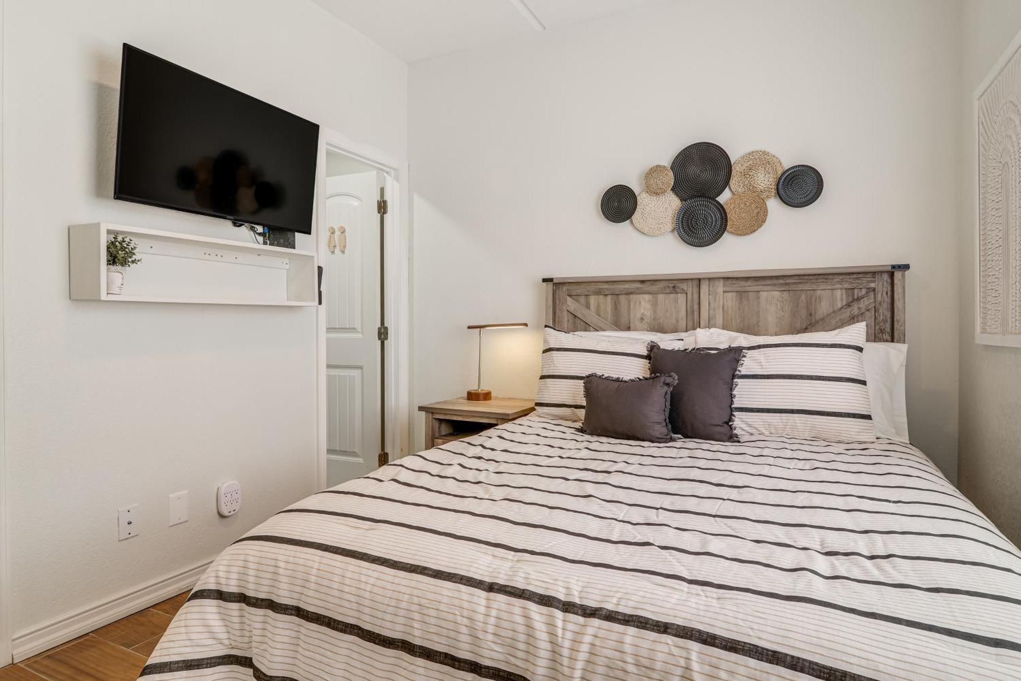 Luxe South Padre Condo With Pool - Walk To Beach! South Padre Island Exterior photo
