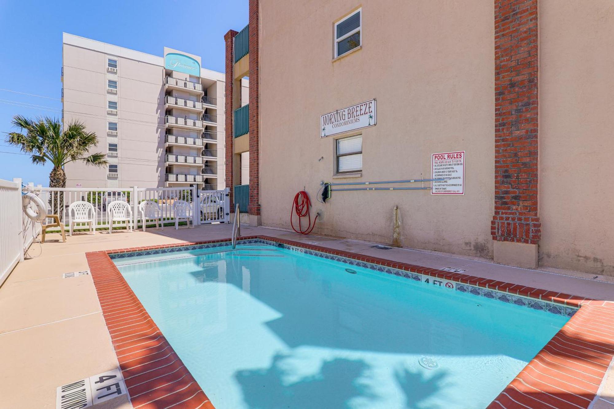 Luxe South Padre Condo With Pool - Walk To Beach! South Padre Island Exterior photo