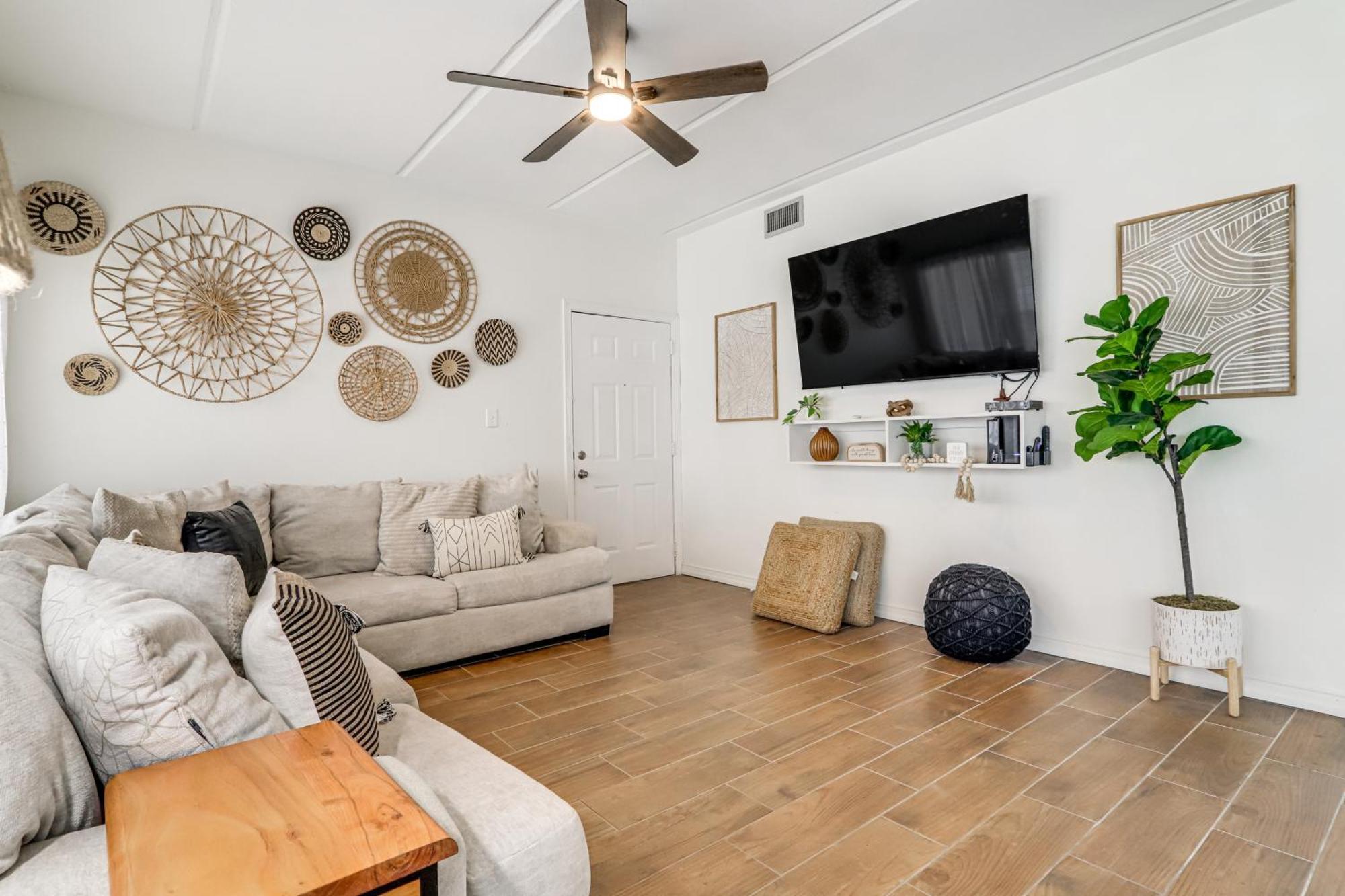 Luxe South Padre Condo With Pool - Walk To Beach! South Padre Island Exterior photo